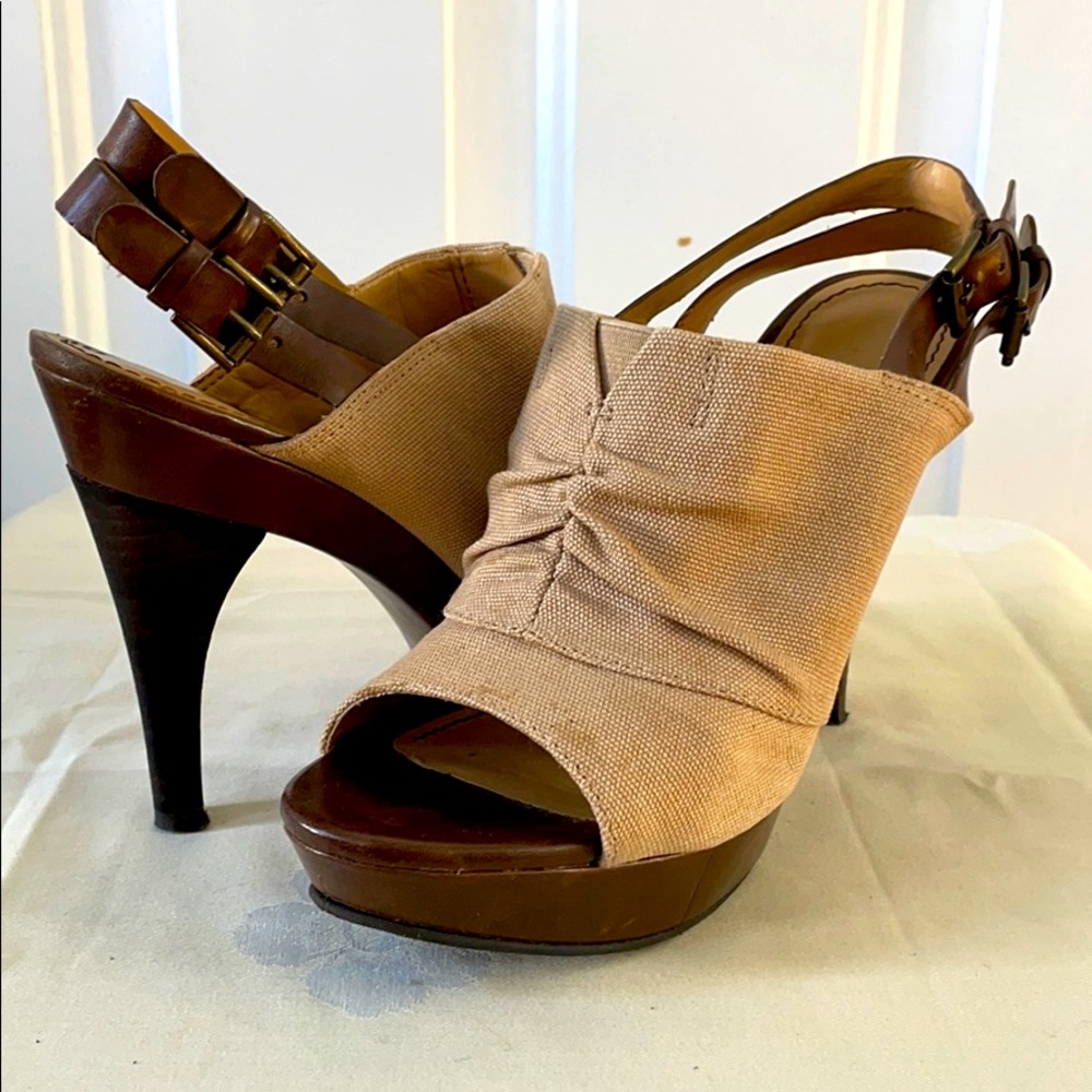 Nine West sandals